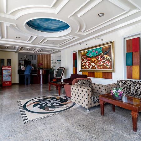 Reddoorz Plus Near Universitas Lambung Mangkurat Banjarmasin  Bagian luar foto