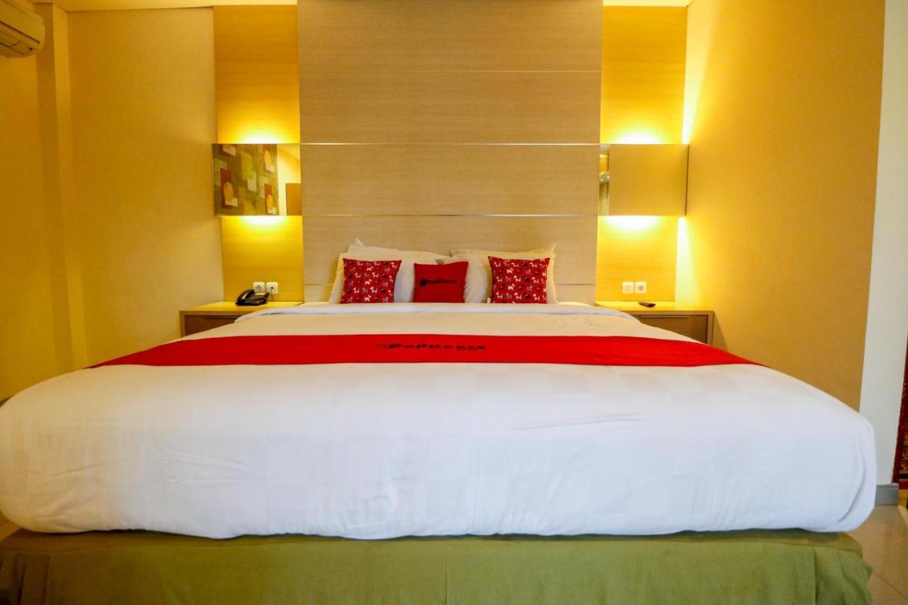 Reddoorz Plus Near Universitas Lambung Mangkurat Banjarmasin  Bagian luar foto